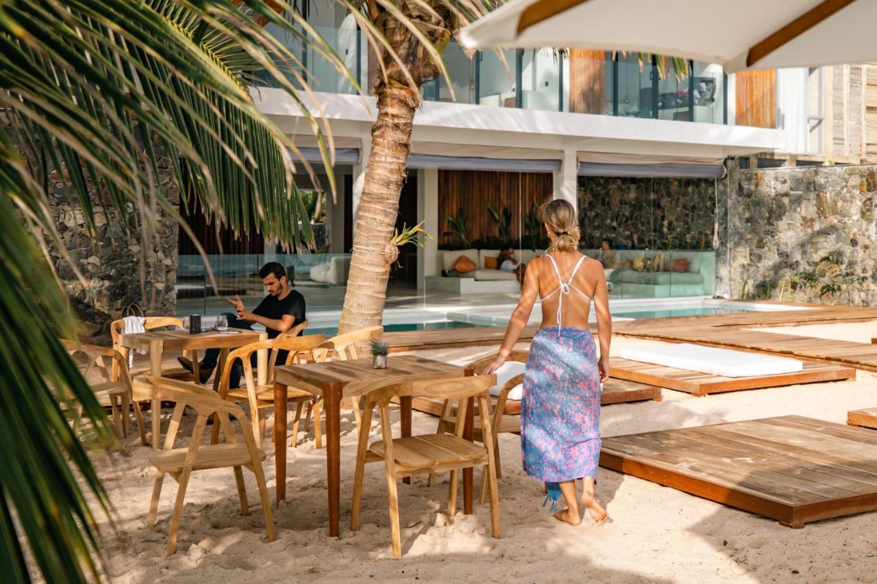 The Hotel Ahangama Exterior photo